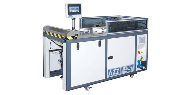 AZZ M – 4257 Servo Kontrollü Yarı Otomatik Zarf Tipi Ambalaj Makinası