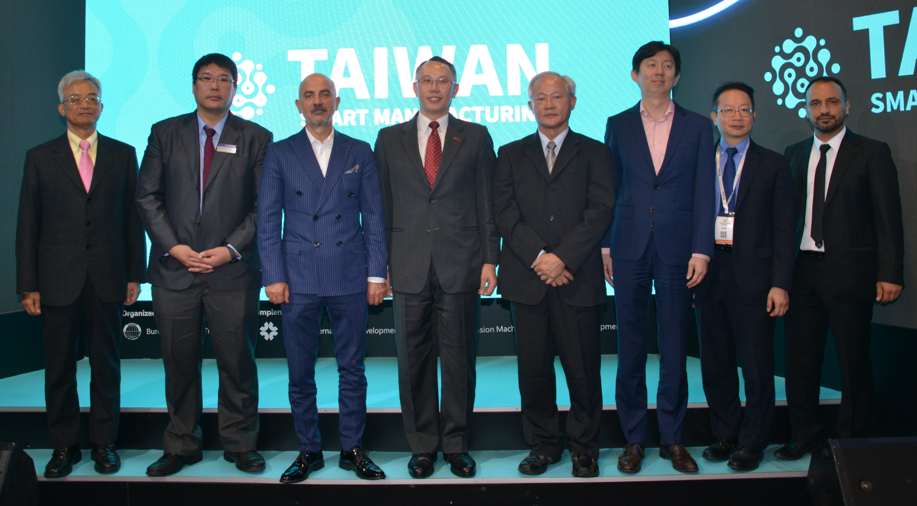 Tayvan'ın Dev Makine Üreticileri MAKTEK'te Türk Sanayicileri ile Buluştu